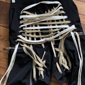 Entanglement Shorts